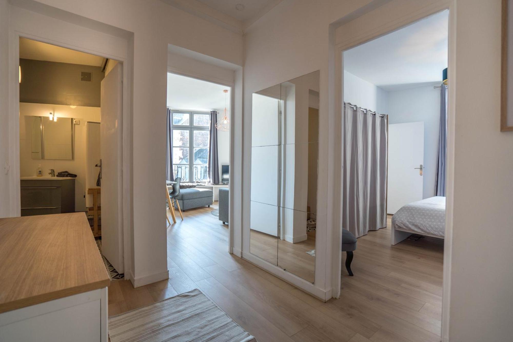 Charming City Center Flat روان المظهر الخارجي الصورة